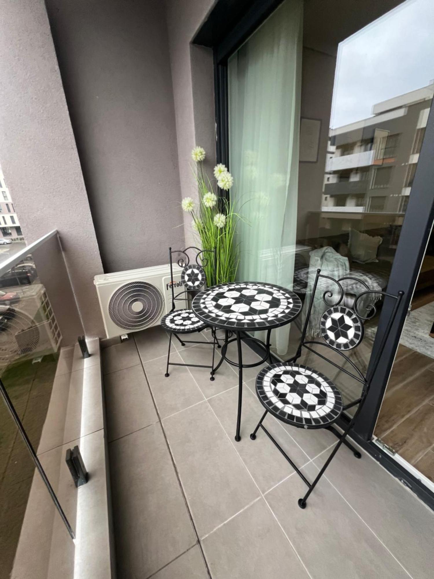 Apartament Judy Oradea Exterior foto